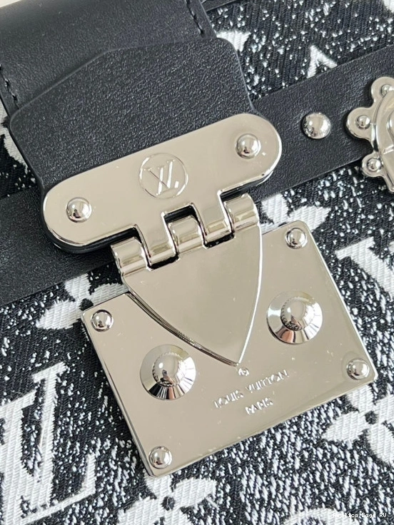 Affordable LOUIS MALLE VUITTON PETITE 0816
